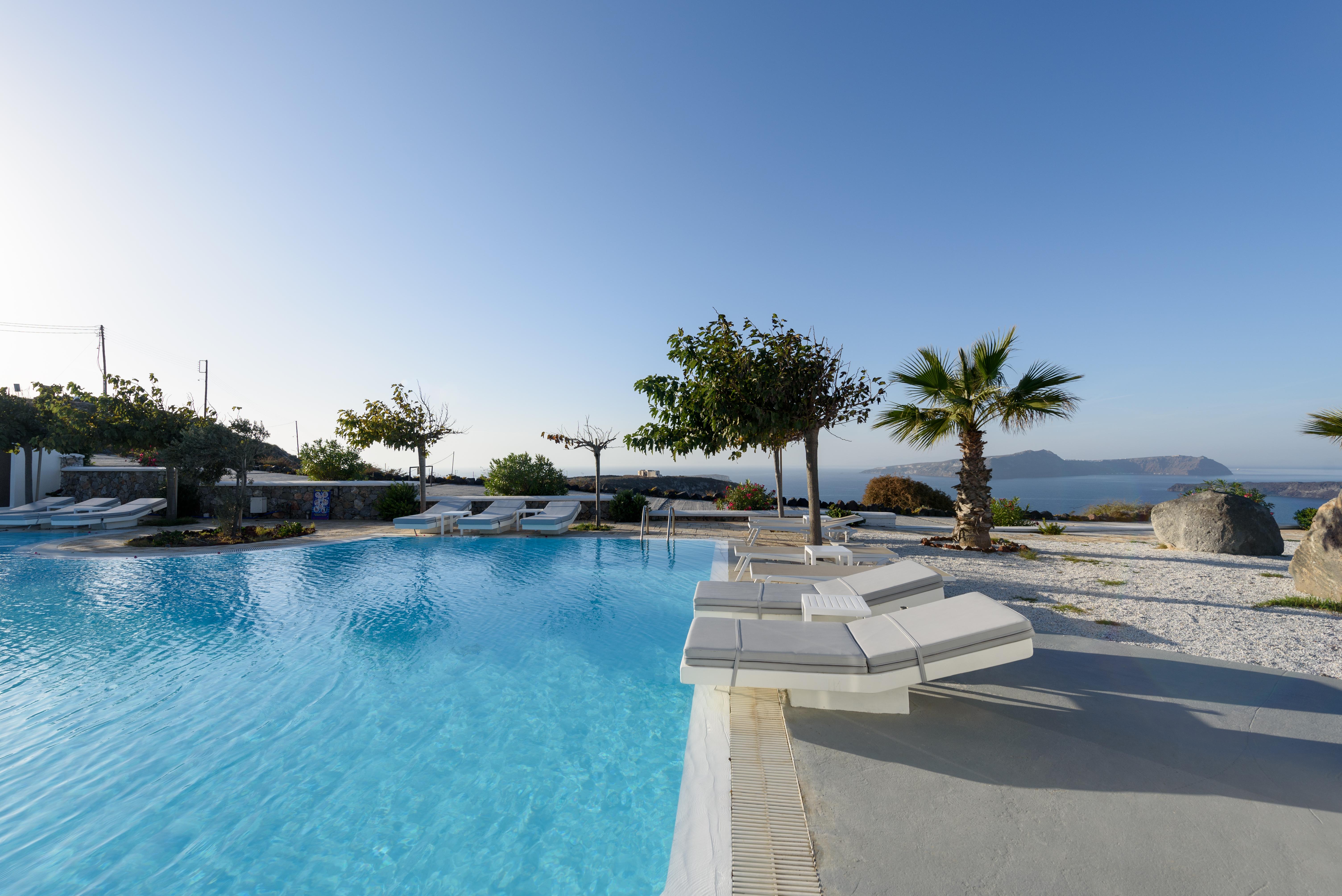Maison Des Lys - Luxury Suites Akrotírion Exterior foto