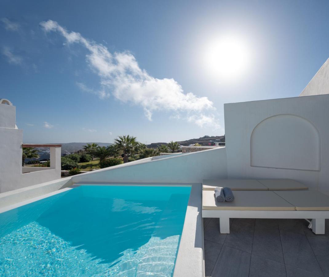 Maison Des Lys - Luxury Suites Akrotírion Exterior foto